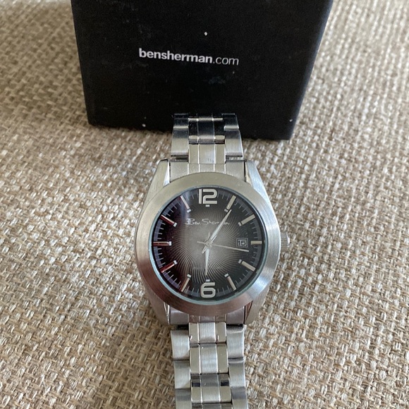 Ben Sherman Other - BEN SHERMAN stainless steel chain link watch silver analog chunky mens